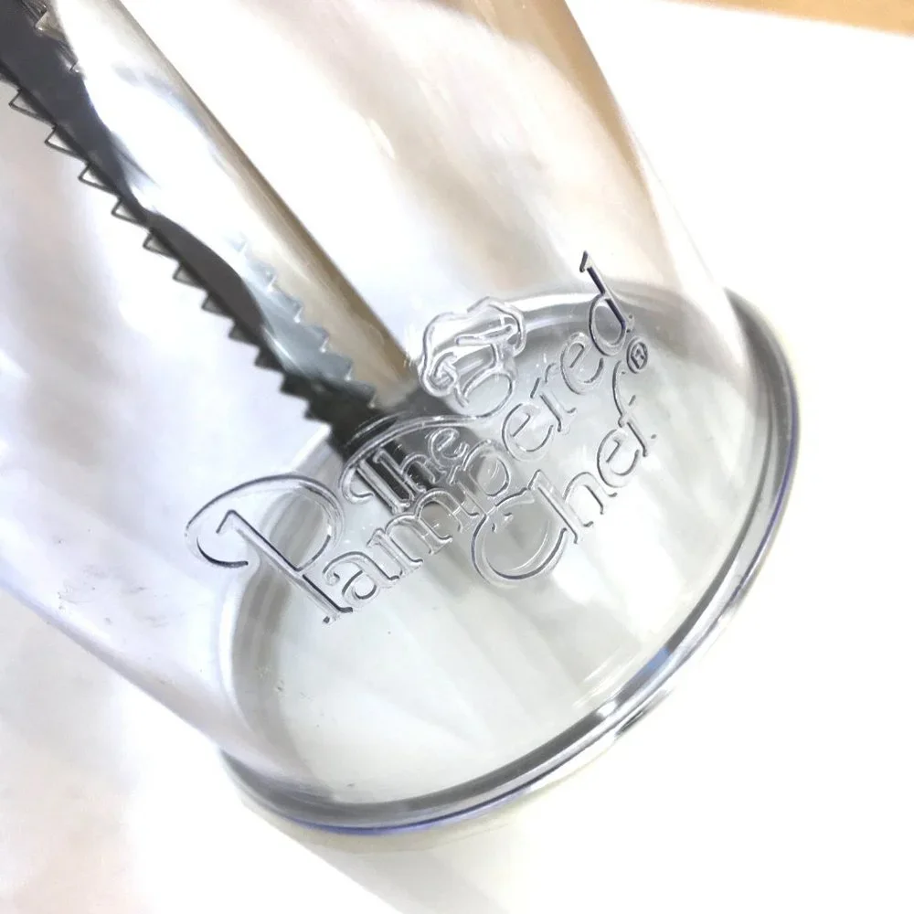 Retired Pampered Chef 16 Pc Cookie Press #1525 EUC